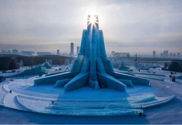 从晨光到夜色 第二十六届哈尔滨冰雪大世界美到窒息