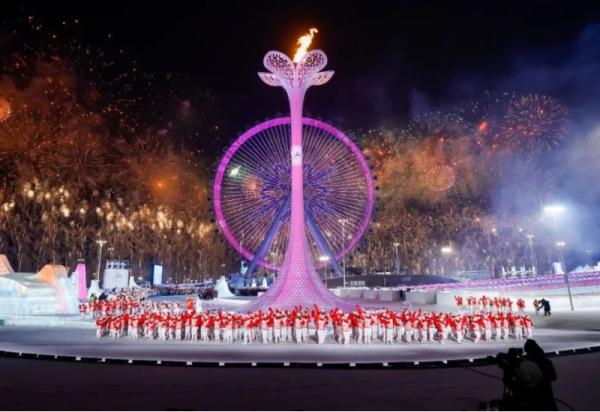 探秘哈尔滨冰雪大世界亚冬区域 解锁限定版打卡地