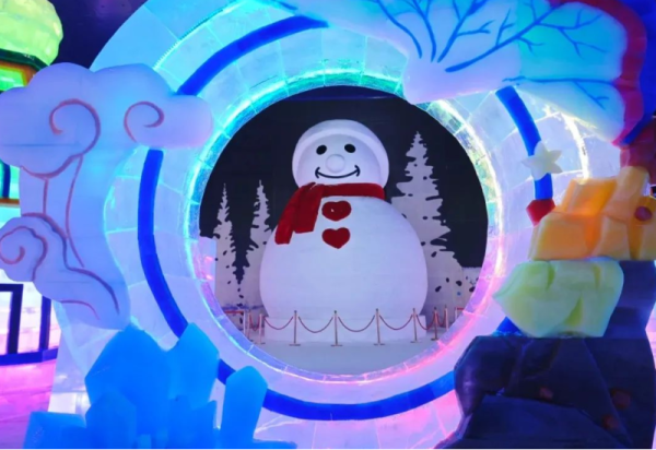 春日里的别样浪漫 | 梦幻冰雪馆拍照机位揭秘