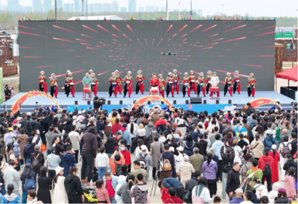 明天，相约冰雪大世界，免费门票、免费风筝、全天演出、文旅市集……2025中国旅游日哈尔滨分会场活动等您来