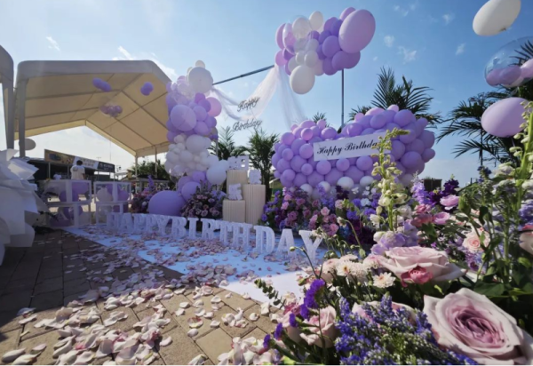 哈尔滨冰雪大世界生态露营区 亲朋好友聚会放松的好去处