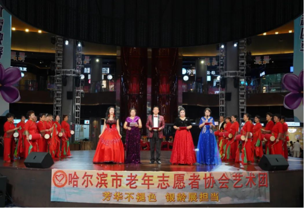 展现市民艺术风采 绘就夏日文化图景