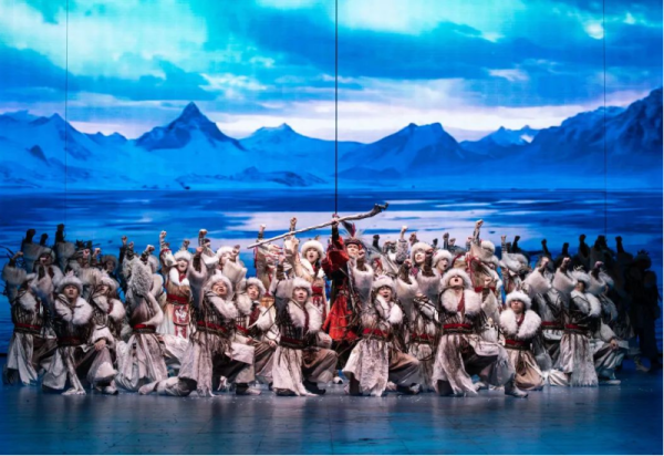 大型奇幻秀《王的战车》：金源文化的精神图腾