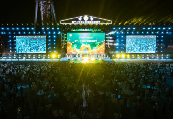 哈尔滨冰雪大世界：一首关于啤酒与冰雪的歌