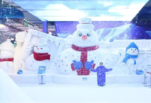 【媒体关注】“冰城”盛夏遇冰雪