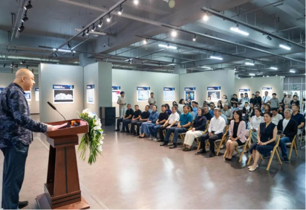 第四届黑龙江省冰雪雕塑设计艺术展启幕