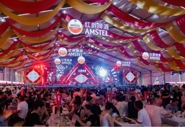 醉美哈尔滨 举杯邀未来（作者：裴佳兴）