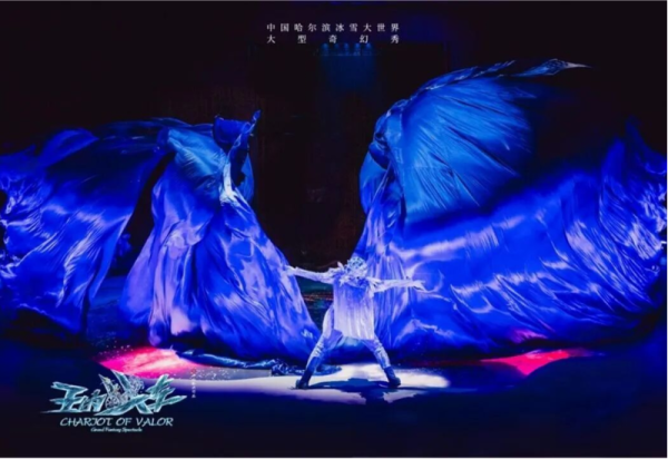 探班大型奇幻秀《王的战车》后台 体验飞天圣女的天空之境