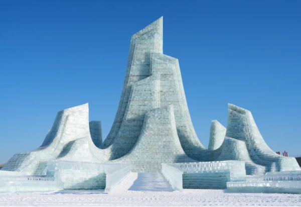 从“抵达”到“入园”无缝衔接！冰城公安发布哈尔滨冰雪大世界“保姆级”出行攻略