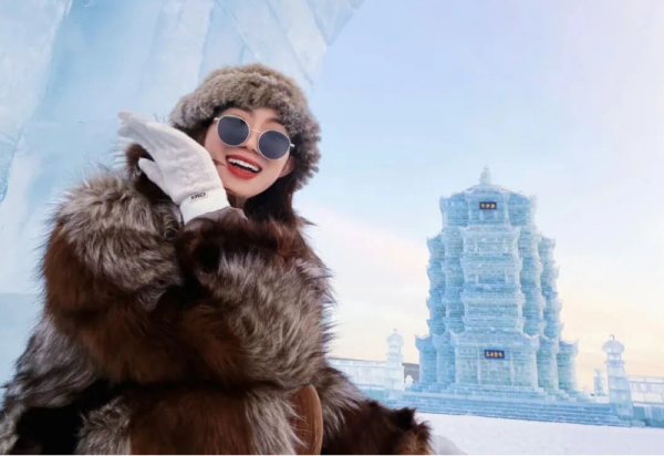 哈尔滨冰雪大世界这么拍超有生命力！