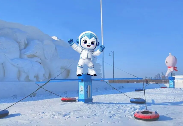 雪圈漂移、雪地摩托、雪地四驱车、雪地卡丁车……这么多冰雪娱乐项目，你玩过几个？！