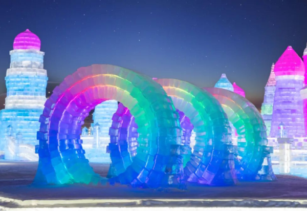 哈尔滨冰雪大世界超高人气打卡点！你发现了几处？