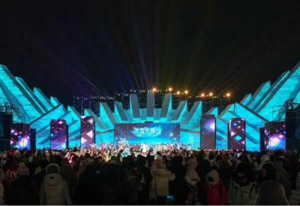 马年春节赴冰雪之约！哈尔滨冰雪大世界超多惊喜，邀您解锁北国年味盛宴！