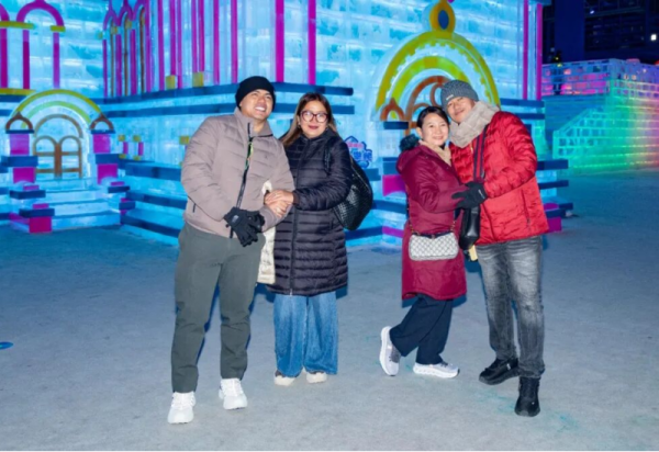 菲律宾游客打卡梦幻冰雪馆 哈尔滨冰雪文化走向世界