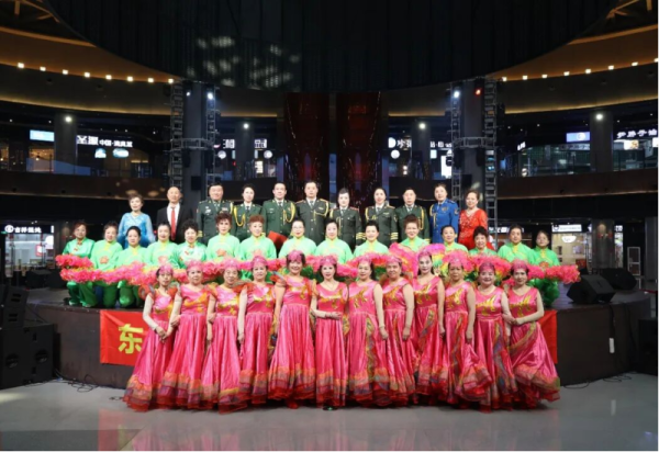 艺绽春日 情暖冰城 东北新社区金色年华艺术团专场演出精彩呈现