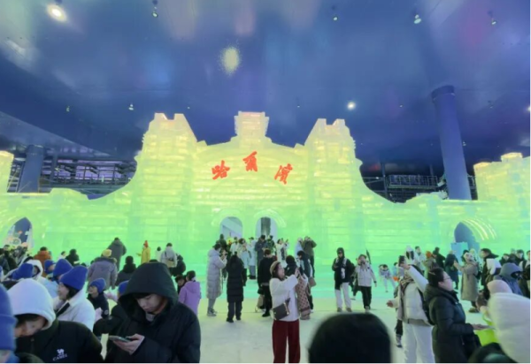 梦幻冰雪馆门票低至133元/张，哈尔滨冰雪大世界“东北超”福利超给力！