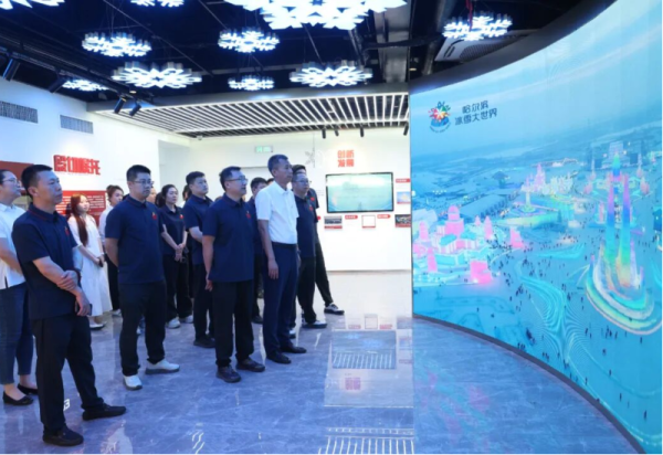 同心筑冰雪 聚力传冰城 哈尔滨冰雪大世界公司第一党支部与哈尔滨文旅传媒公司党支部开展主题共建活动
