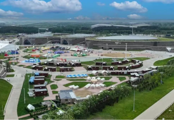 【媒体关注】啤酒节双露营地 闹静两种玩法任你选