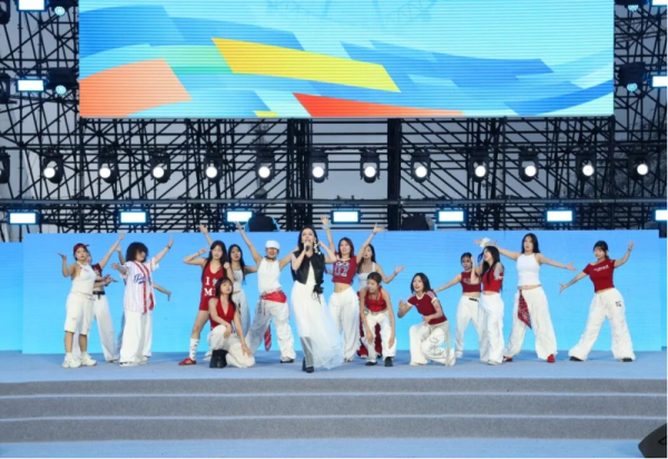 2026“万众艺彩·清凉有约”哈尔滨文旅主题活动火热上演